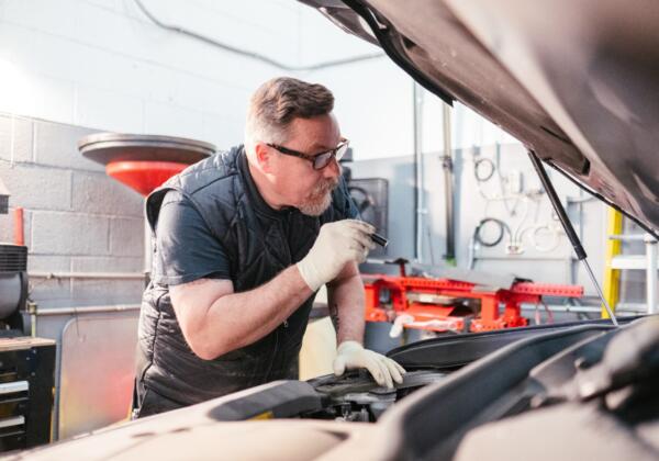 Logbook servicing for a car in Geelong.